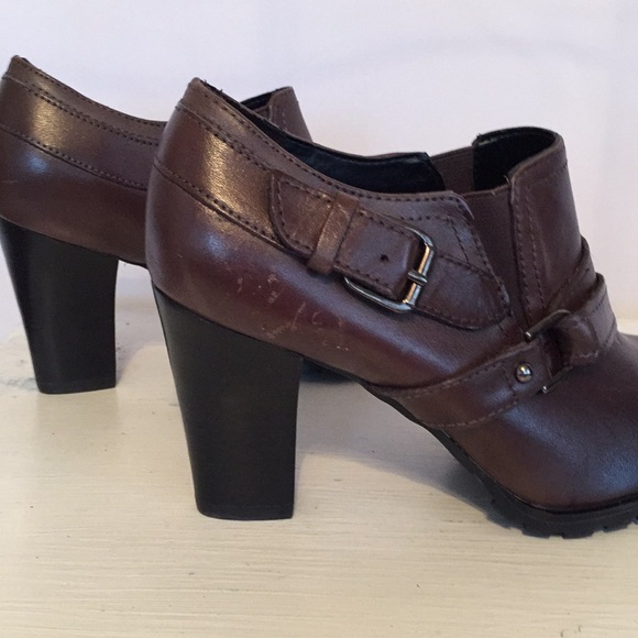 Audrey Brooke Brown Heeled Booties - Picture 4 of 5